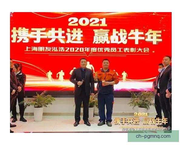 山地车冠军的辉煌征程：风雨兼程，勇往直前