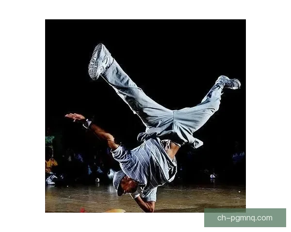 掌舵前行：赛艇技巧详解