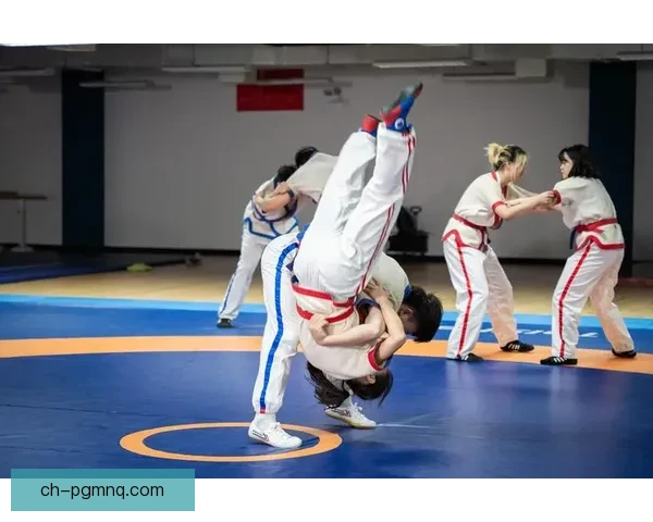 摔跤技巧训练指南及方法详解